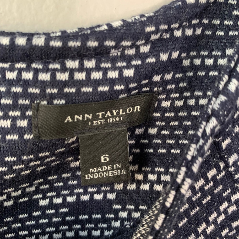 Ann Taylor Sheath Dress Career Work Wear Sleeveless Navy Blue White Size 6 - Picture 3 of 10